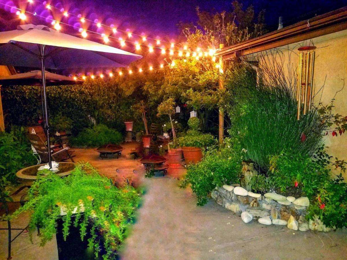 Tropical Retreat Close To *