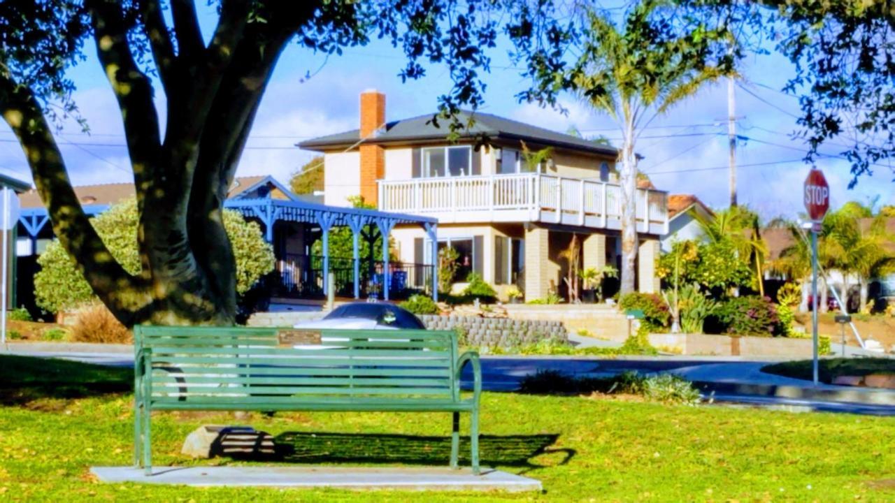 Homestay Tropical Retreat Close To *